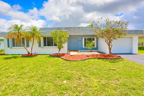 Photo of 8156 NW 67th Avenue, Tamarac, FL 33321 (MLS # B26024876)