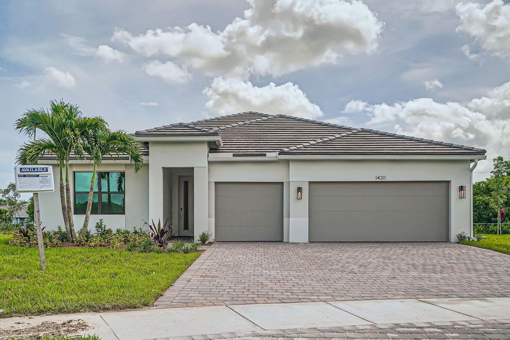 Photo of 1420 SW Lago Circle, Palm City, FL 34990 (MLS # R11000088)