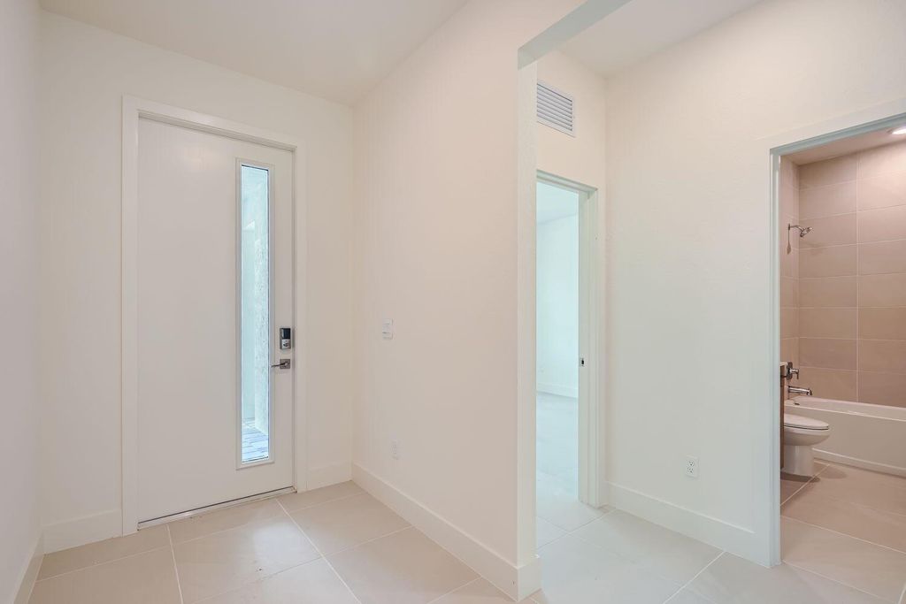 Photo of 1420 SW Lago Circle, Palm City, FL 34990 (MLS # R11000088)