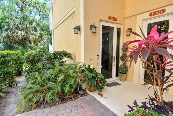 12647 SE Old Cypress Drive 902