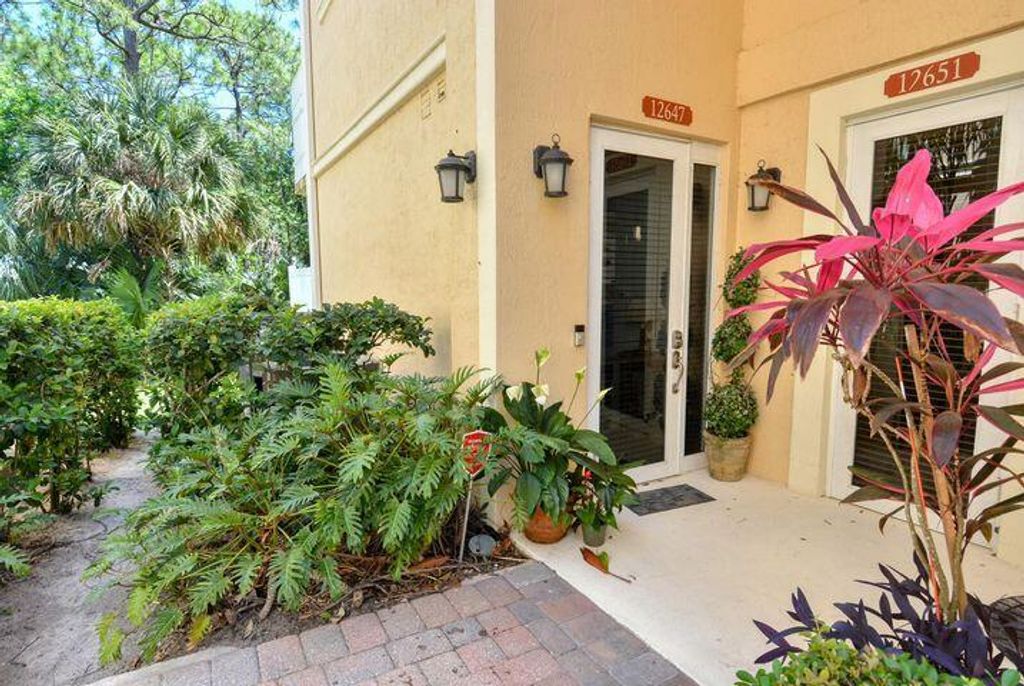 Photo of 12647 SE Old Cypress Drive #902, Hobe Sound, FL 33455 (MLS # R11087706)