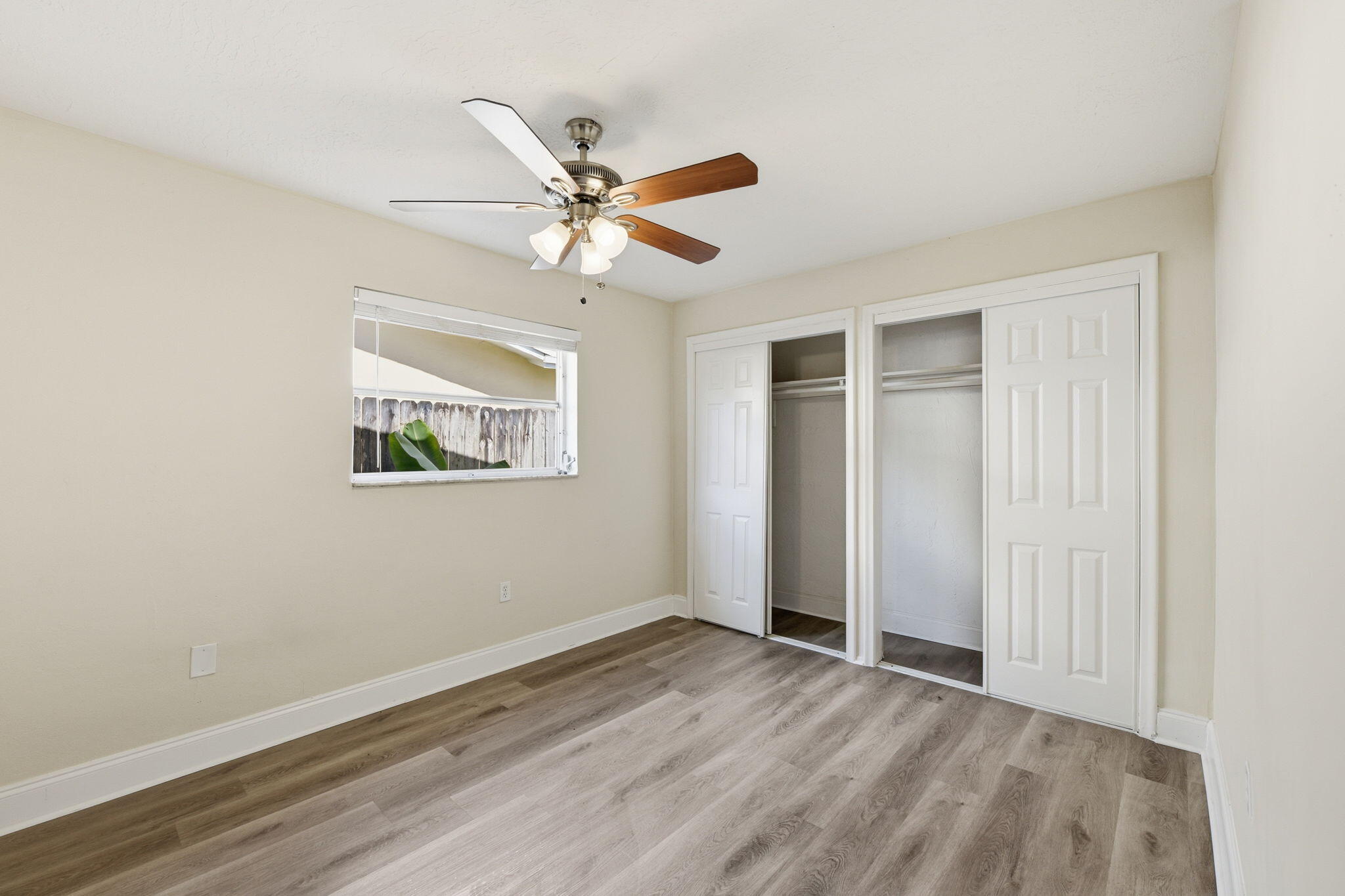 SUNRISE GOLF VILLAGE SEC 21 - Residential