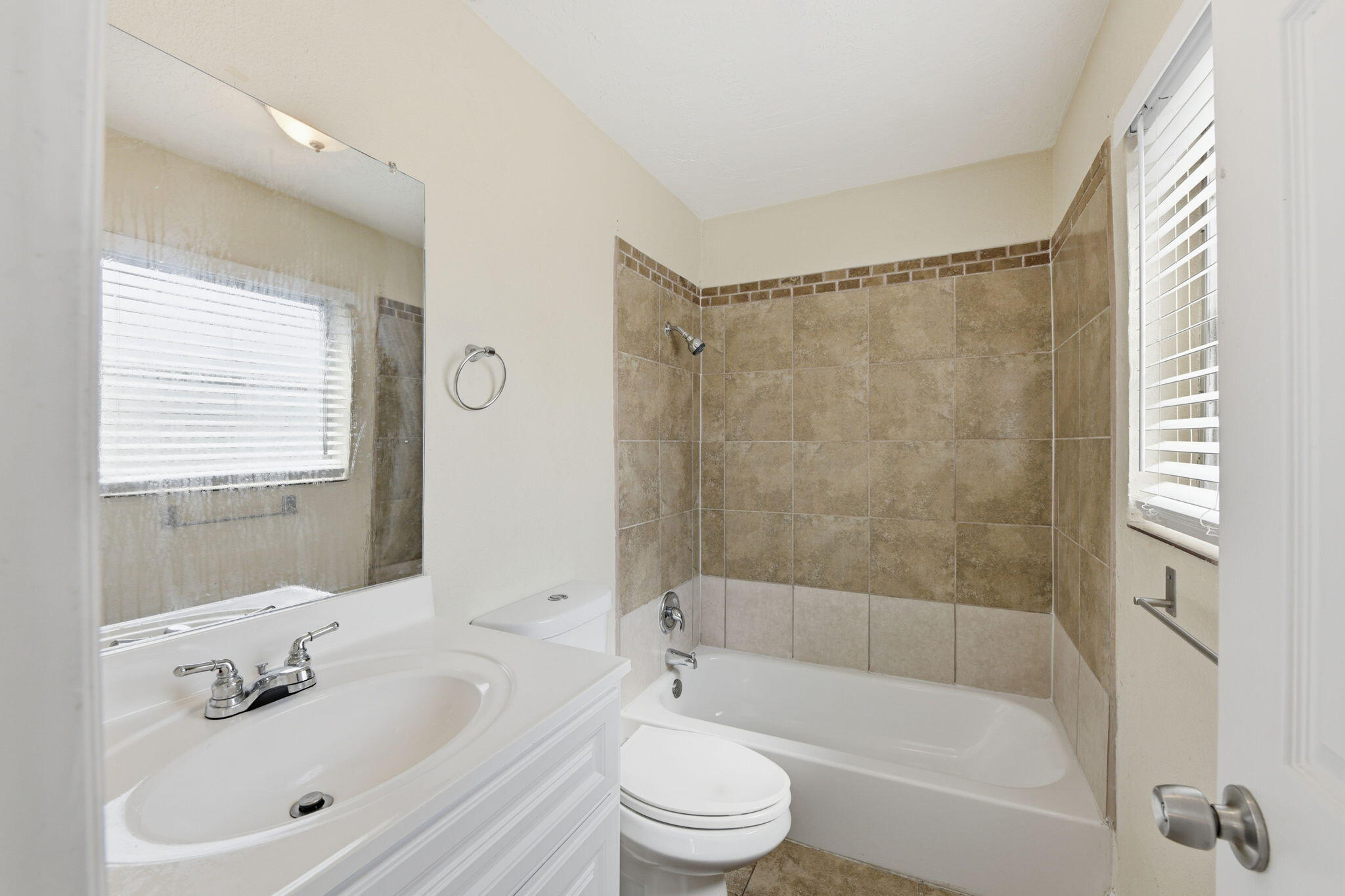 SUNRISE GOLF VILLAGE SEC 21 - Residential