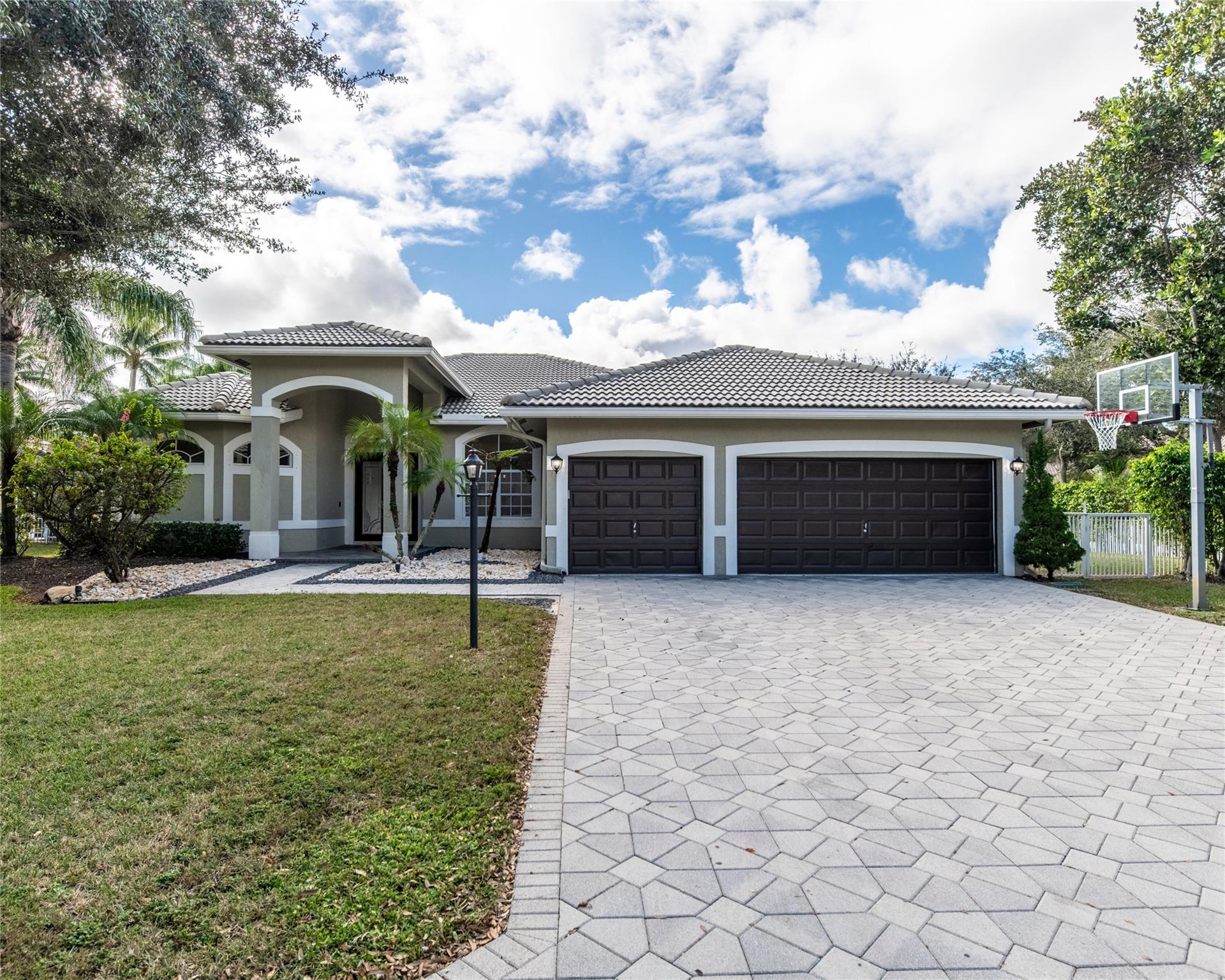 Fox Ridge - Residential