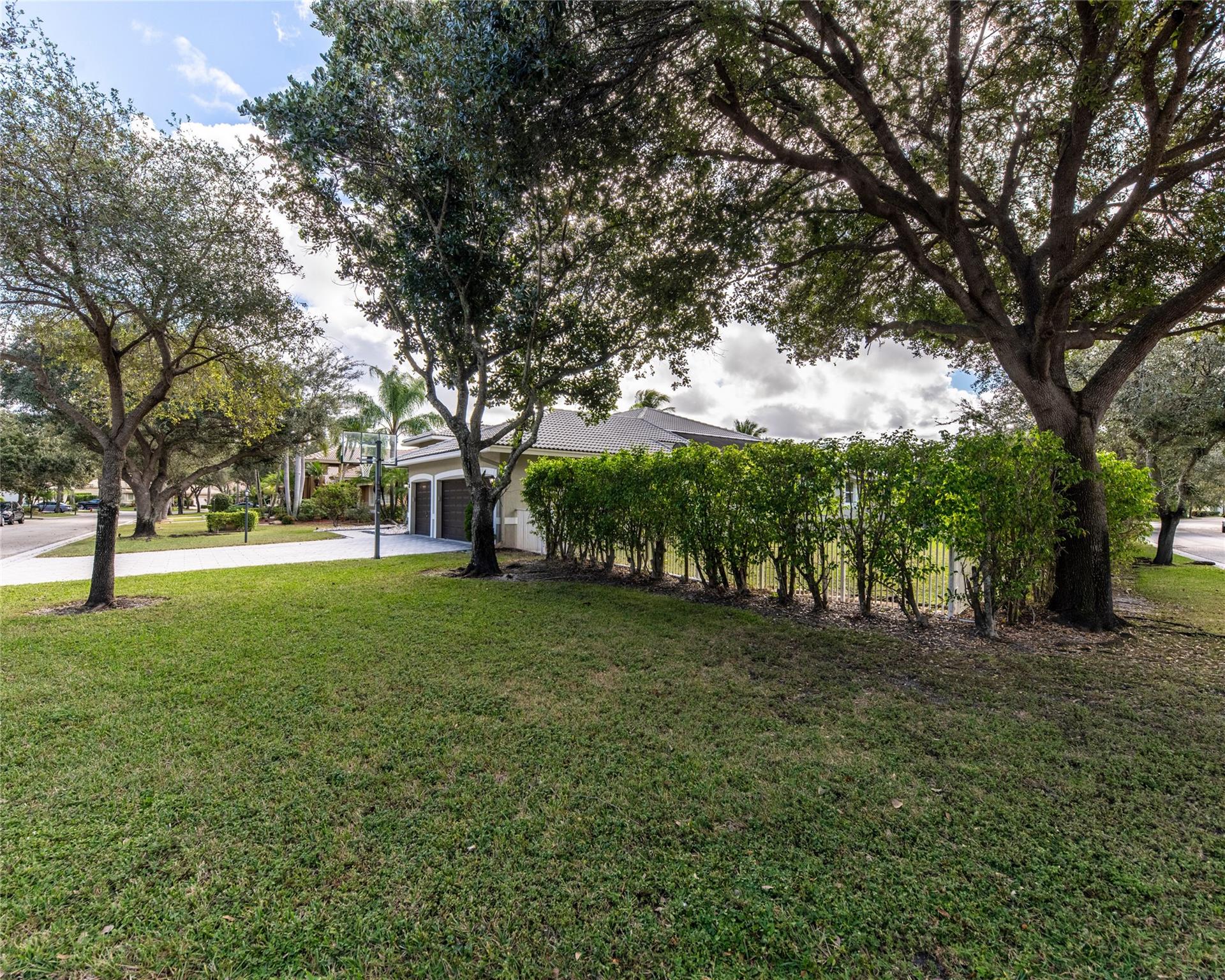 Fox Ridge - Residential