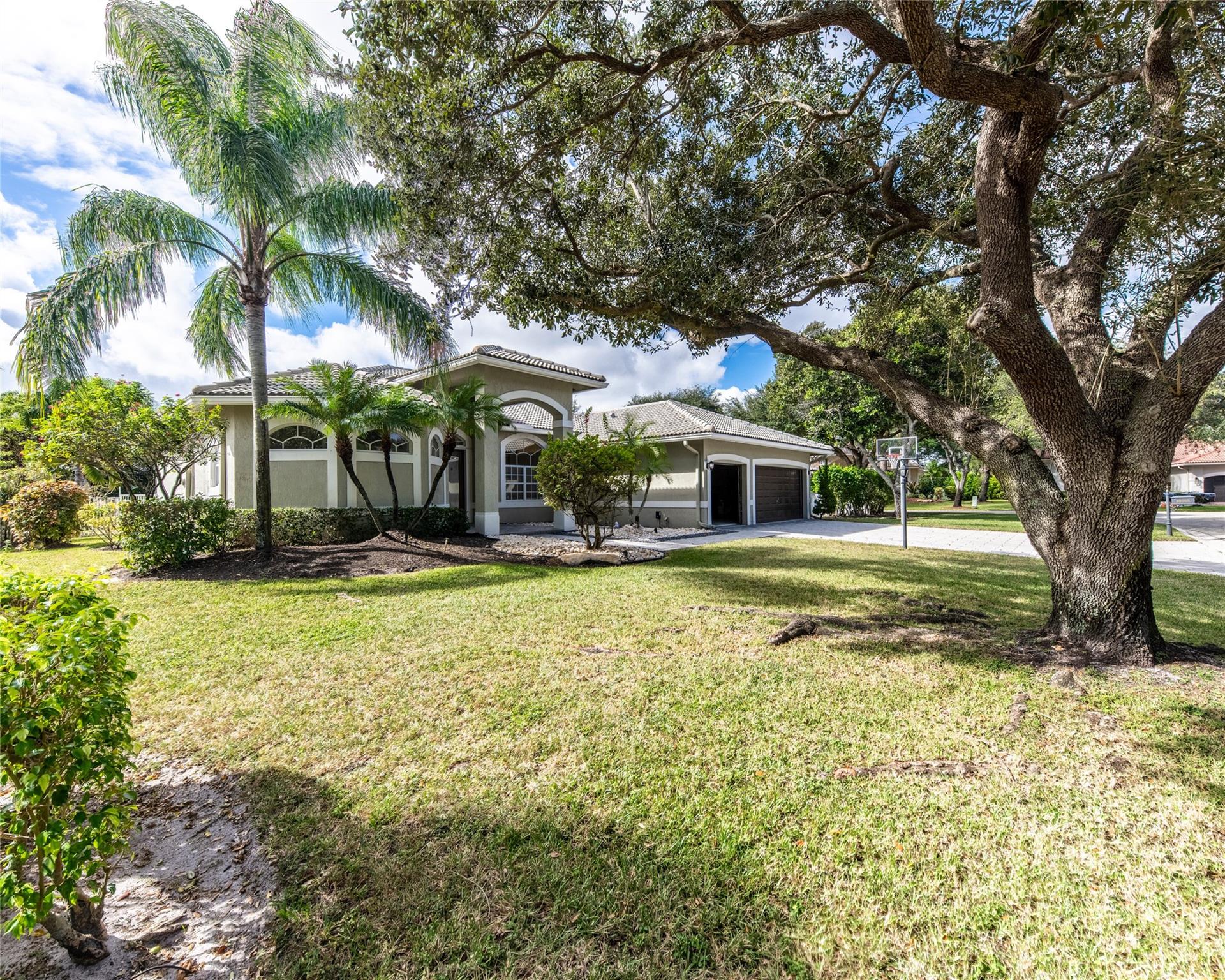 Fox Ridge - Residential
