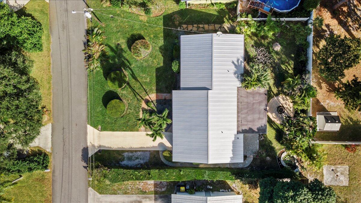 1341 SE Starfish Lane