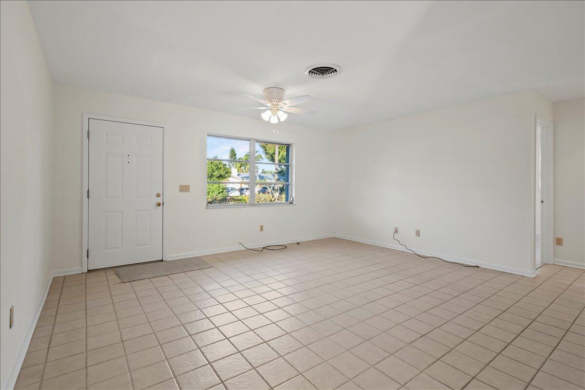 SARITA HEIGHTS WEST - Residential