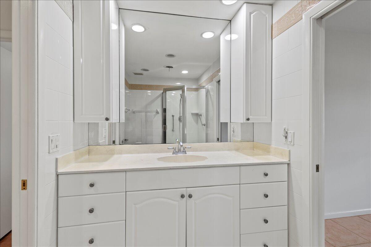 SARITA HEIGHTS WEST - Residential