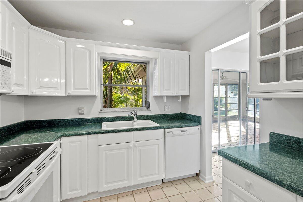 SARITA HEIGHTS WEST - Residential