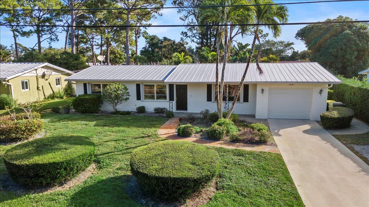 SARITA HEIGHTS WEST - Residential