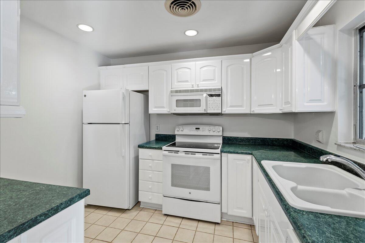 SARITA HEIGHTS WEST - Residential