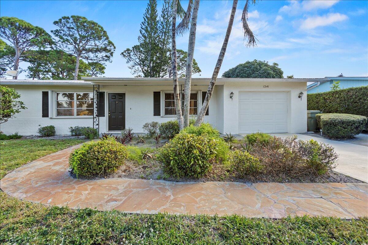 SARITA HEIGHTS WEST - Residential