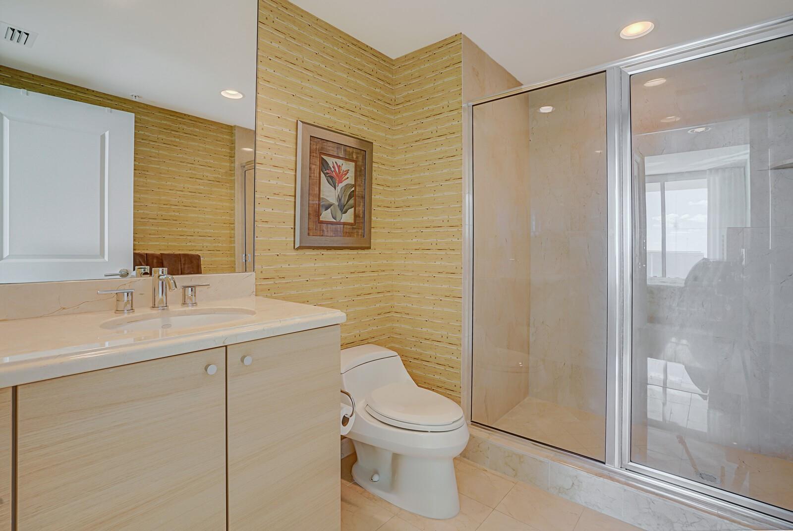 Plaza At Oceanside - Residential