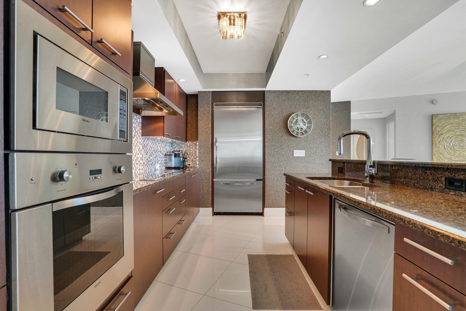 Plaza At Oceanside - Residential