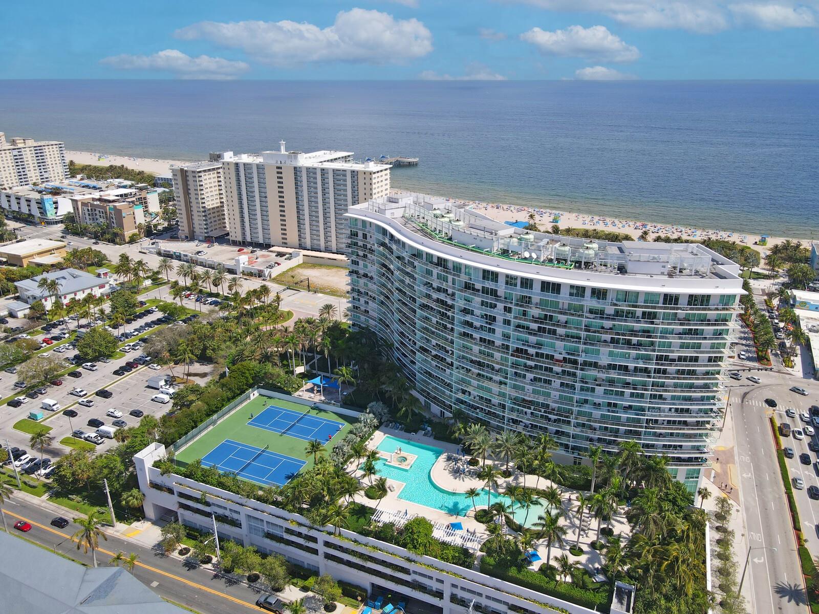 Plaza At Oceanside - Residential