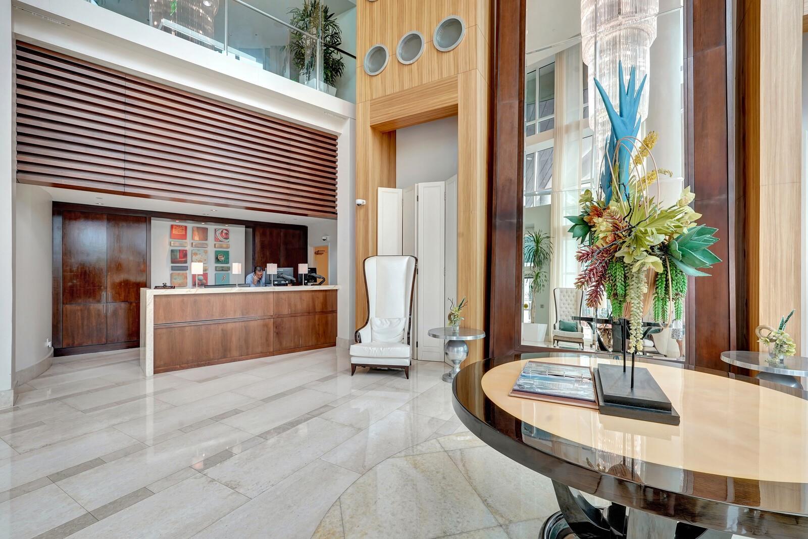 Plaza At Oceanside - Residential