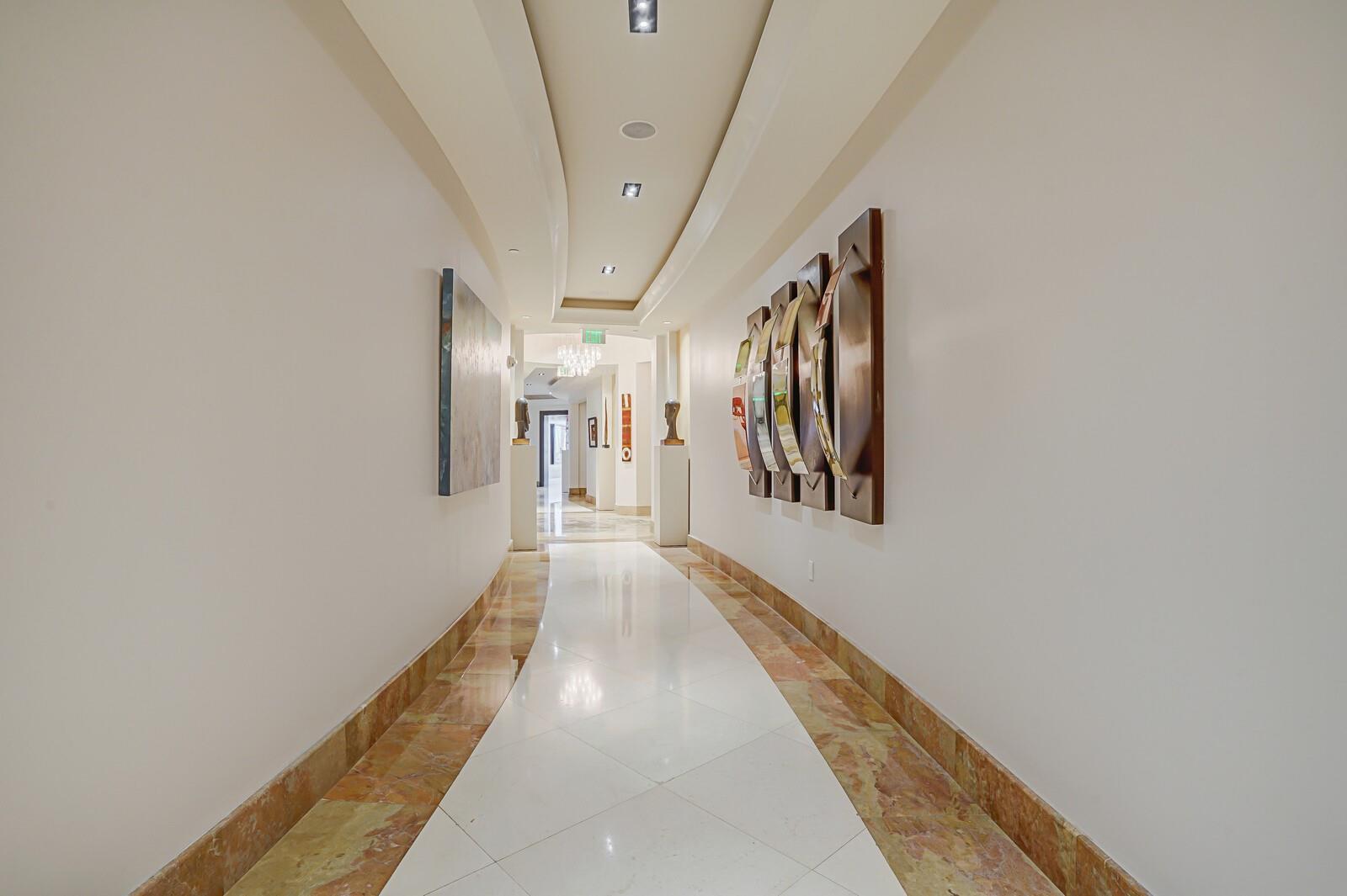 Plaza At Oceanside - Residential