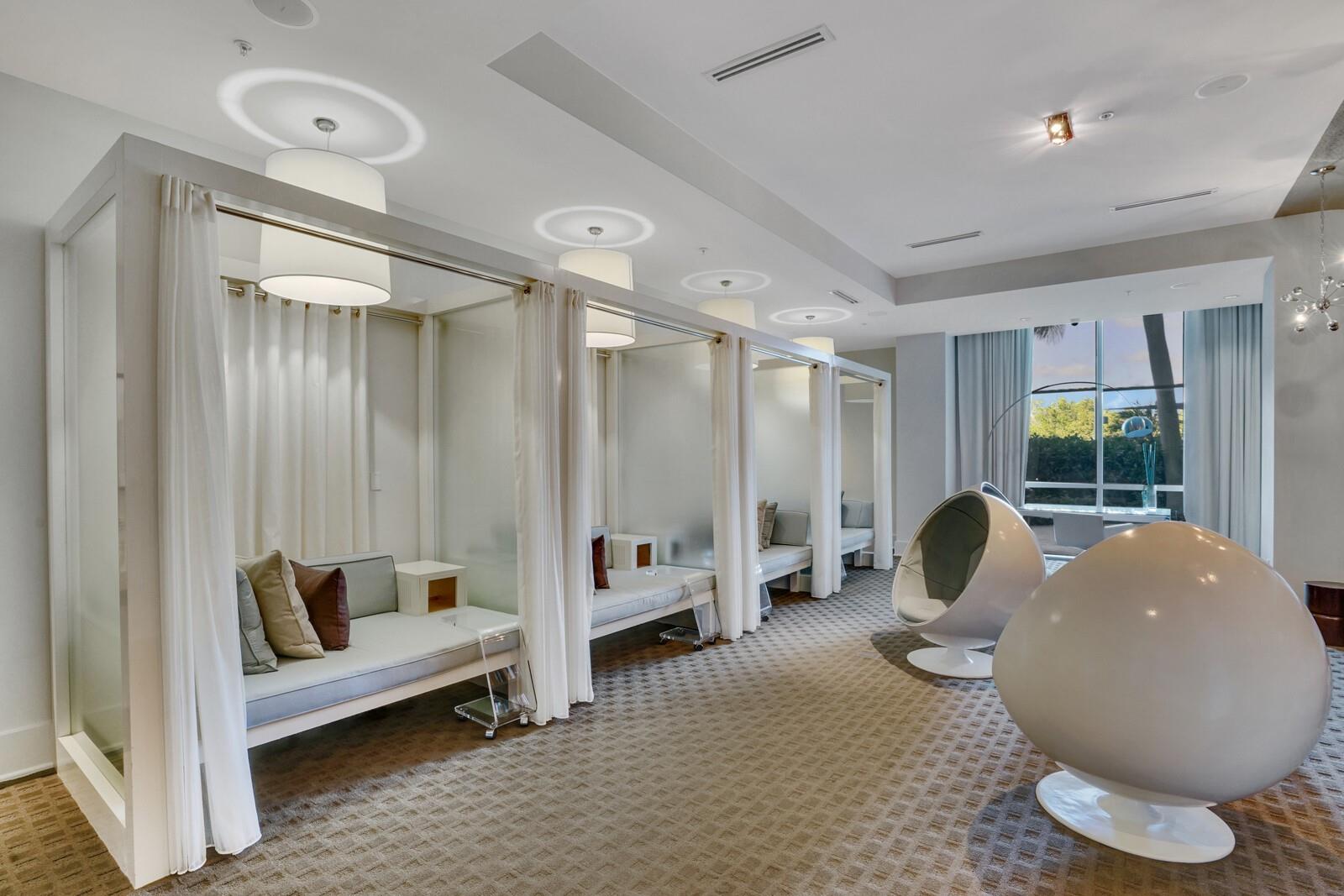 Plaza At Oceanside - Residential