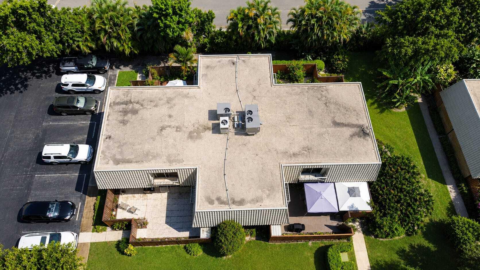 Properties 1700 EMBASSY Drive 408