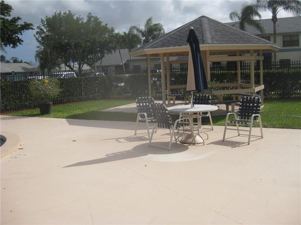 River Oaks - Residential