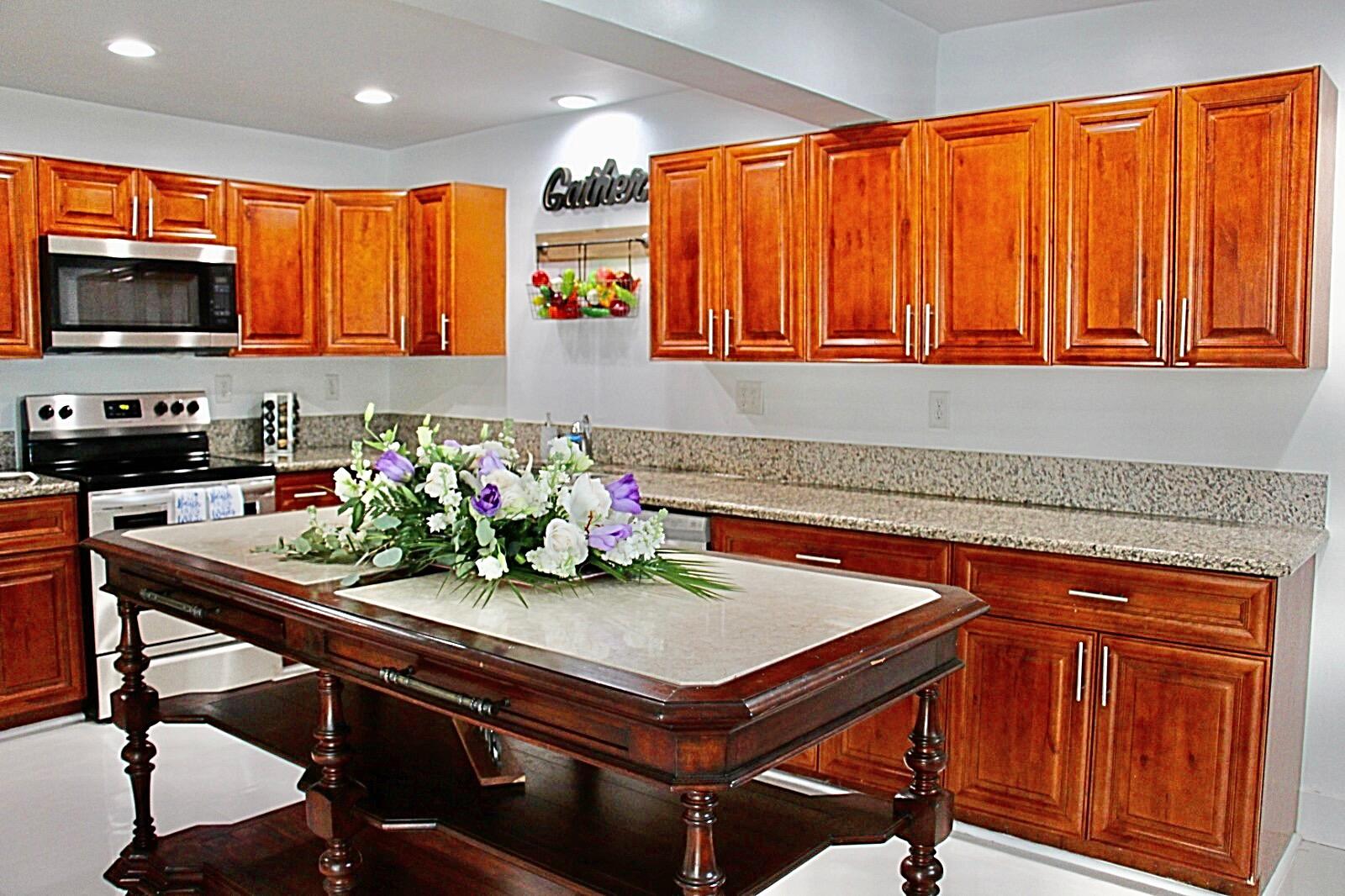 LAKE CLARKE MNR - Residential