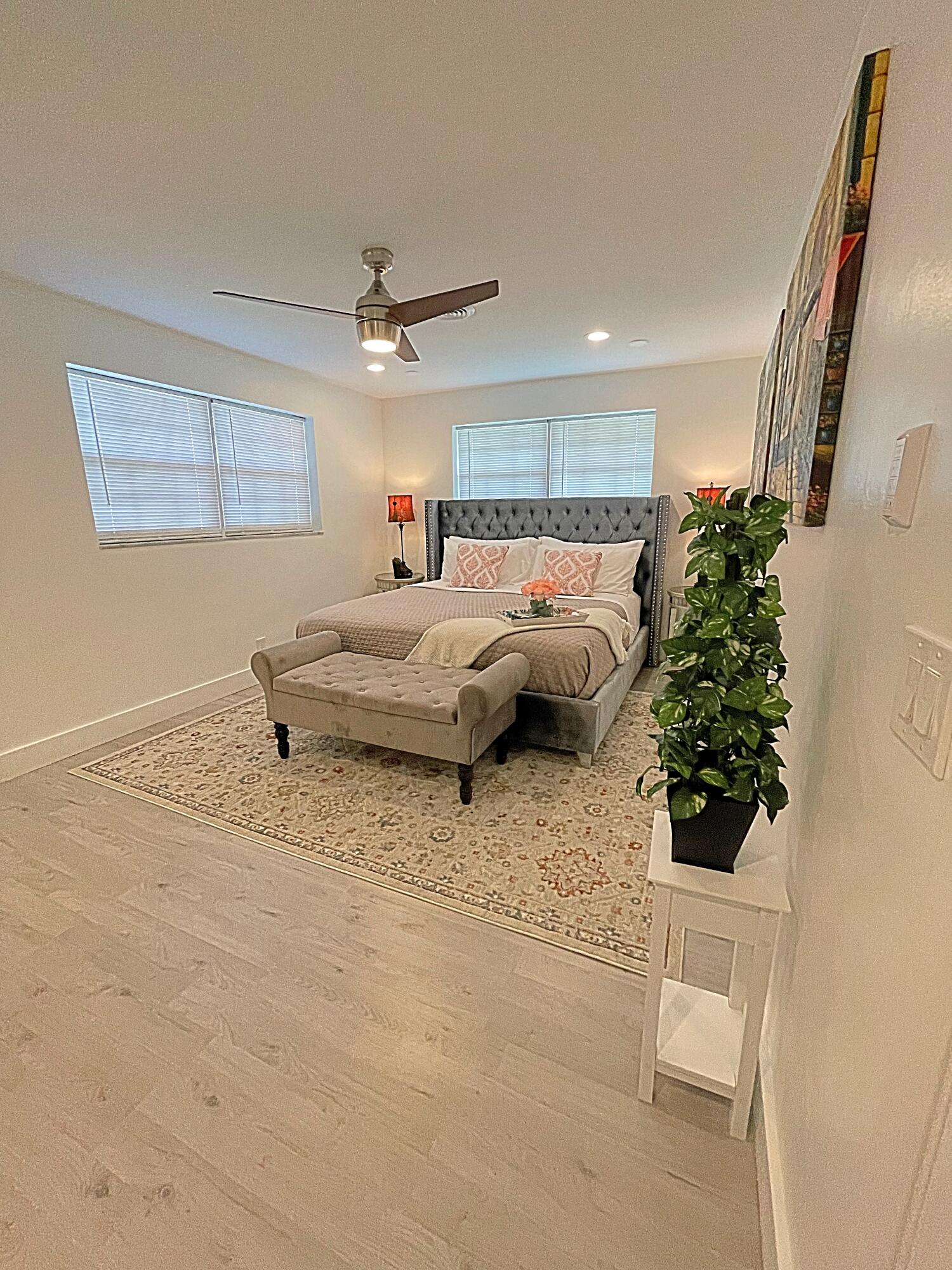 LAKE CLARKE MNR - Residential