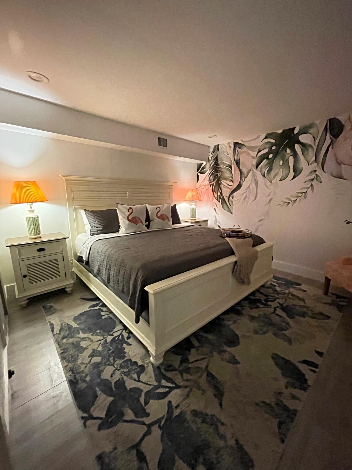 LAKE CLARKE MNR - Residential