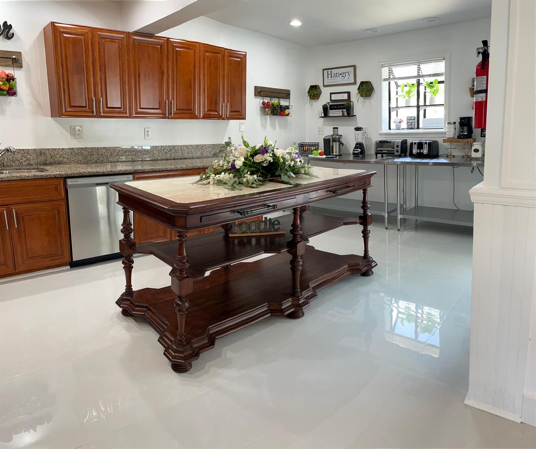 LAKE CLARKE MNR - Residential