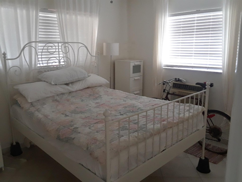 Mar-Len Gardens - Residential