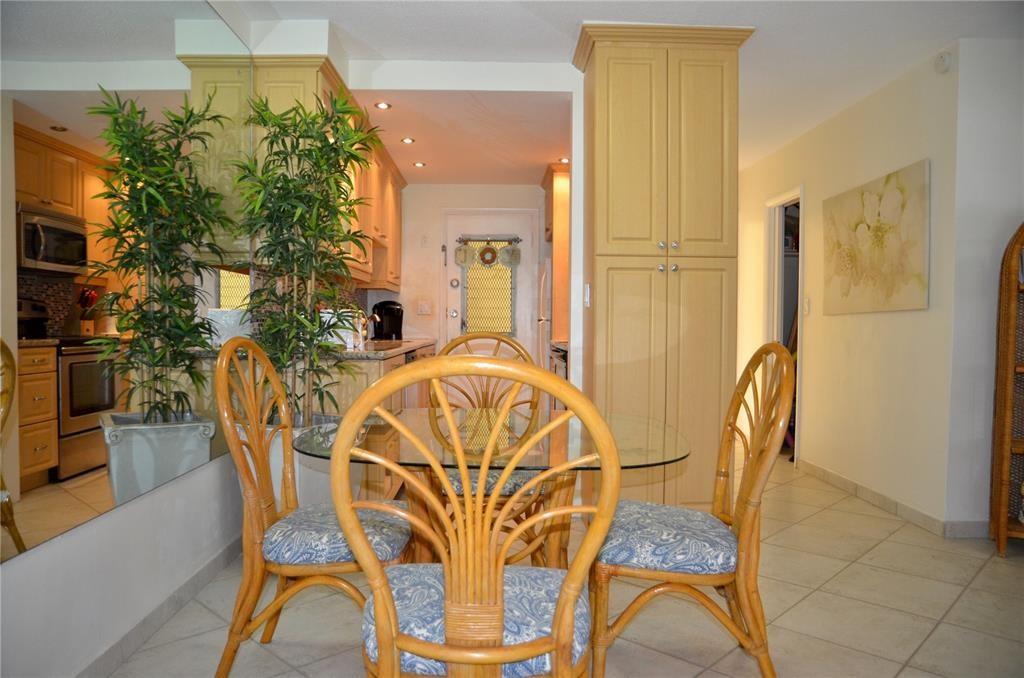 Mar-Len Gardens - Residential