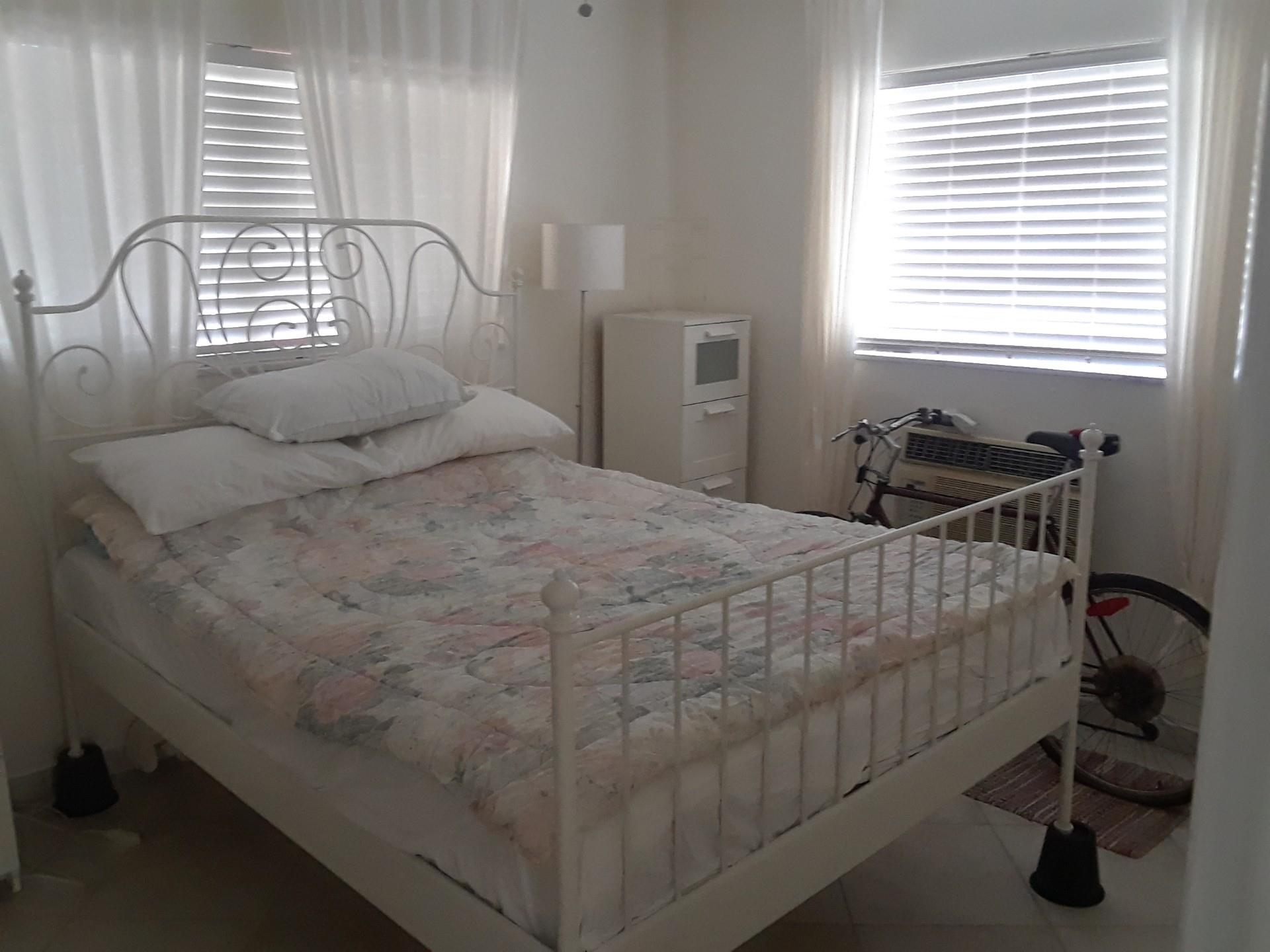 Mar-Len Gardens - Residential