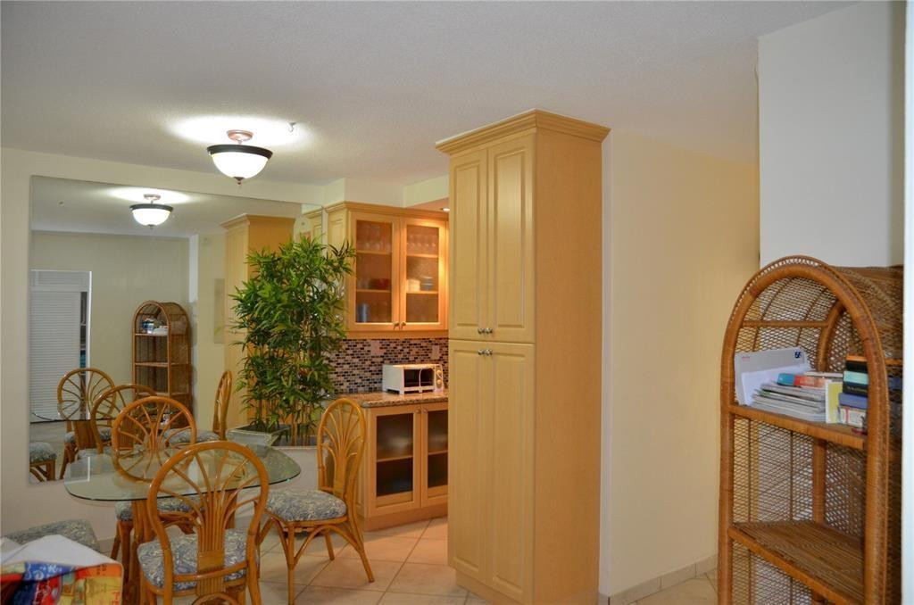 Mar-Len Gardens - Residential