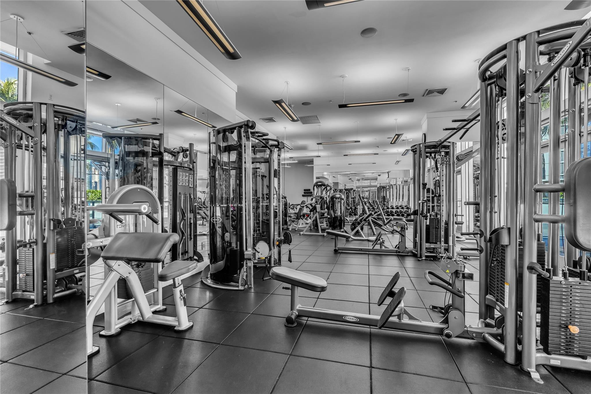 Ivy Condo - Residential