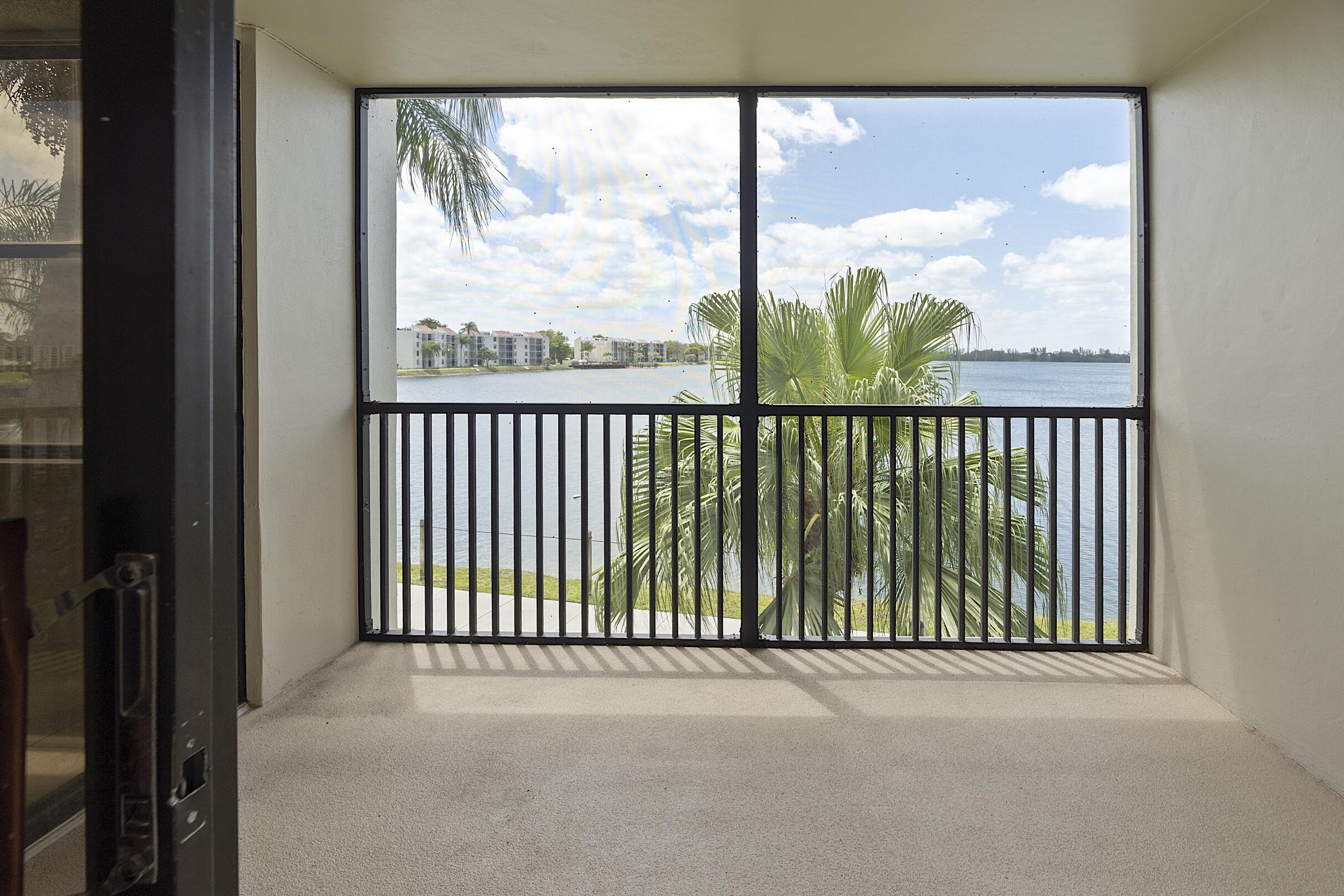 LAKE EMERALD CONDOMINIUM NO - Residential