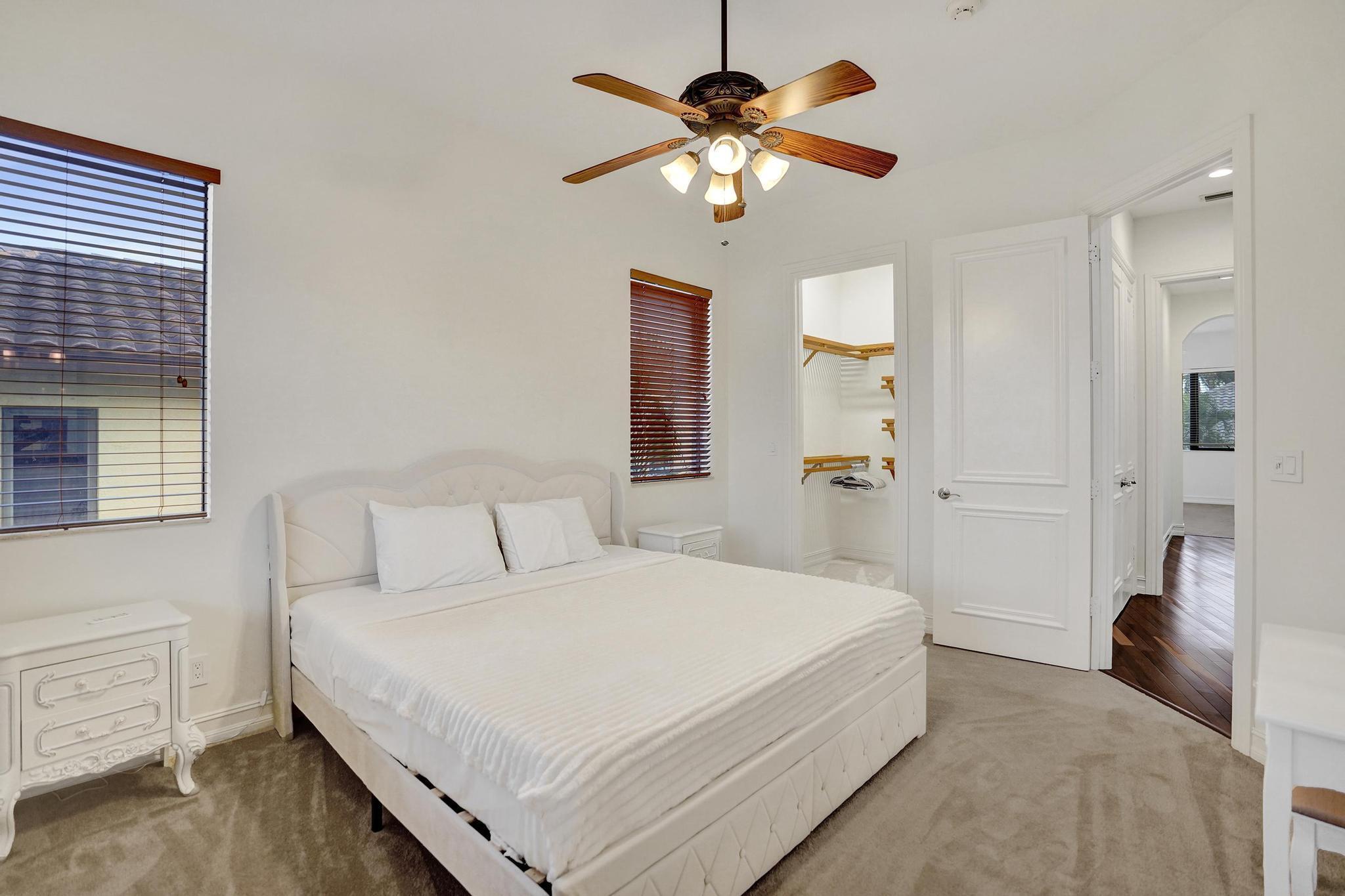 OAKS AT BOCA RATON 1 - Residential Lease