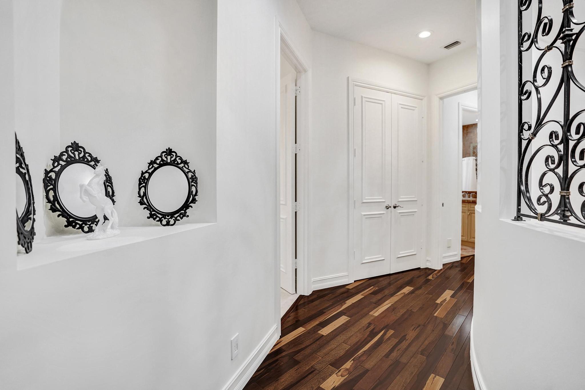 OAKS AT BOCA RATON 1 - Residential Lease