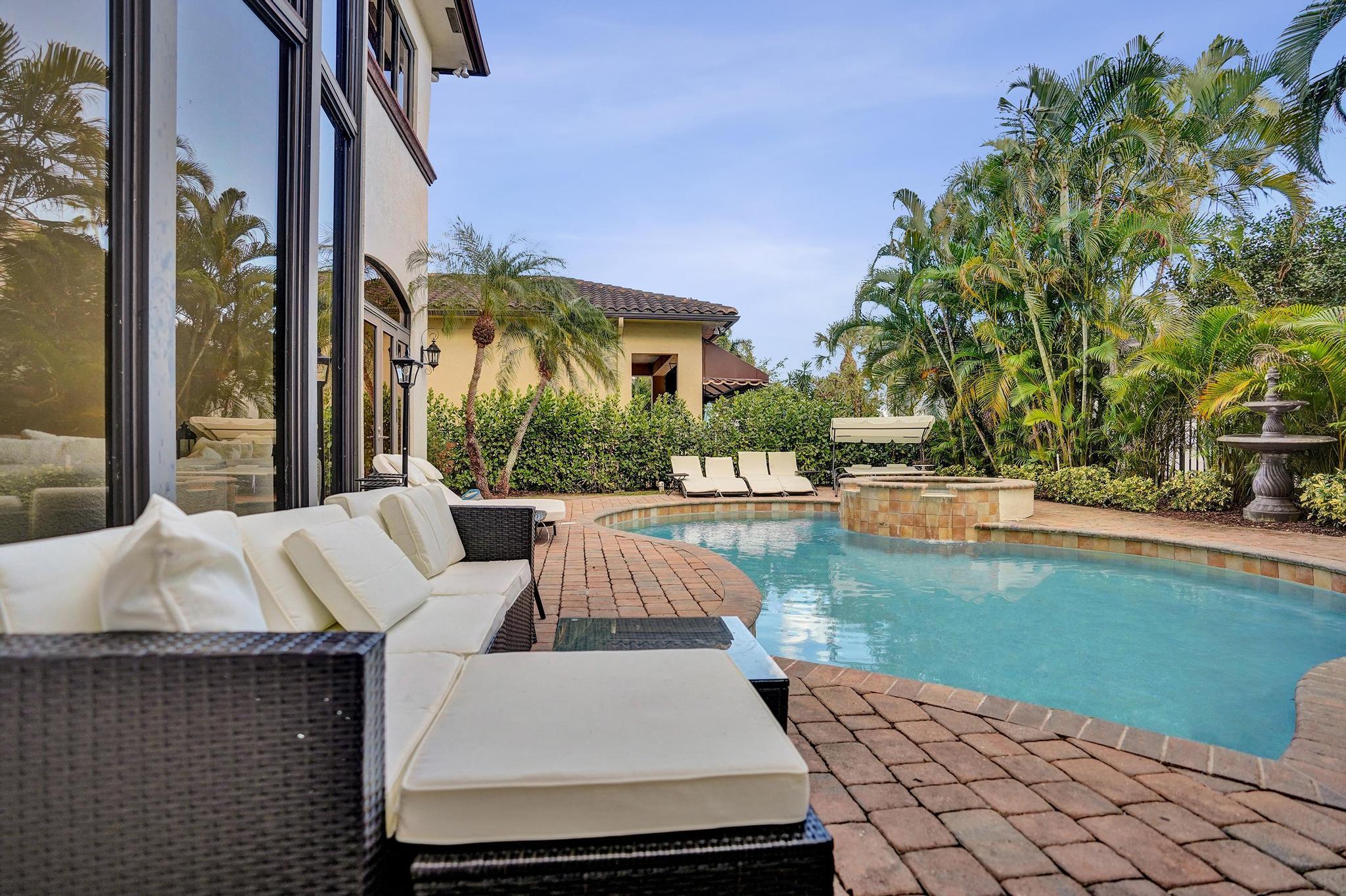 OAKS AT BOCA RATON 1 - Residential Lease
