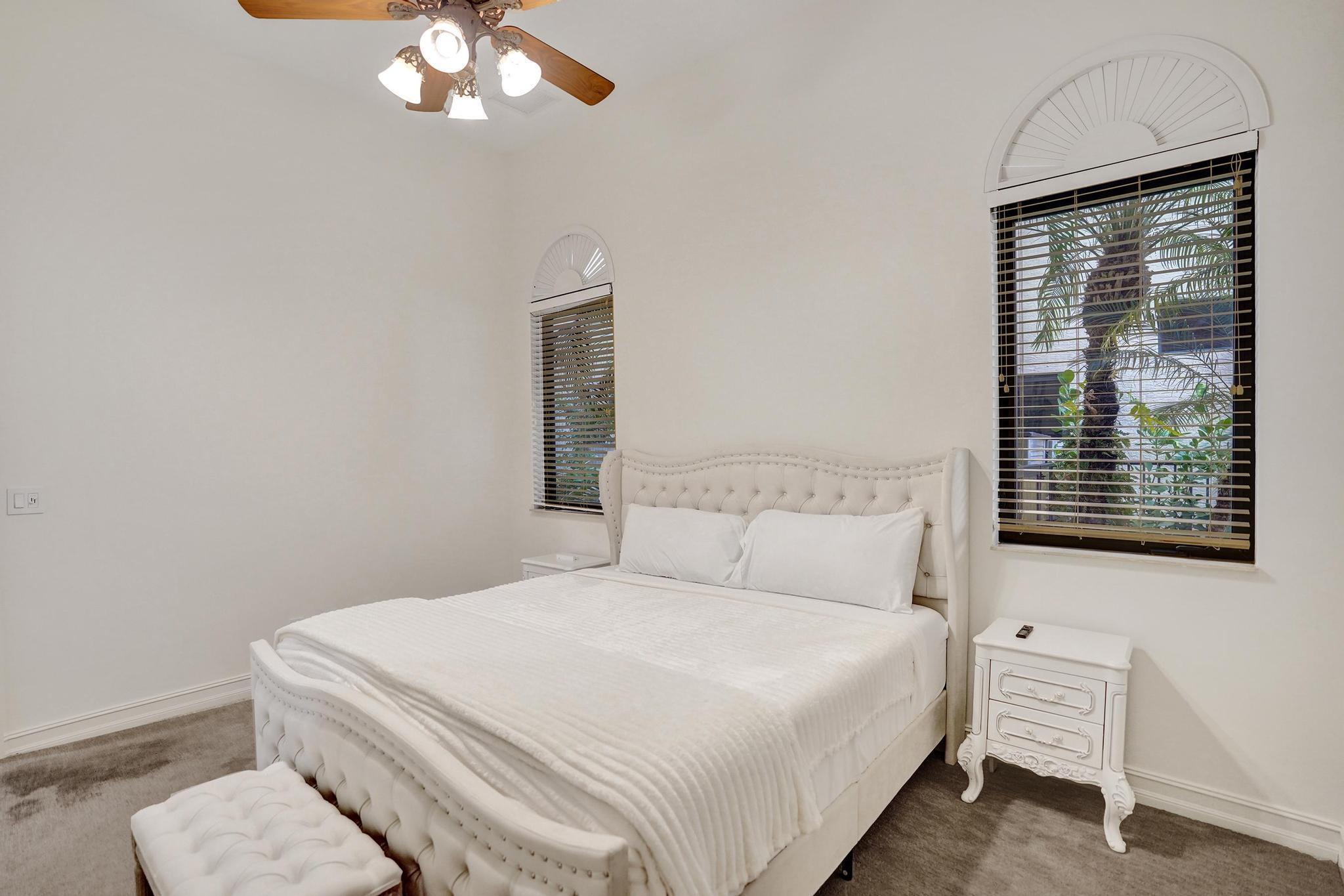 OAKS AT BOCA RATON 1 - Residential Lease