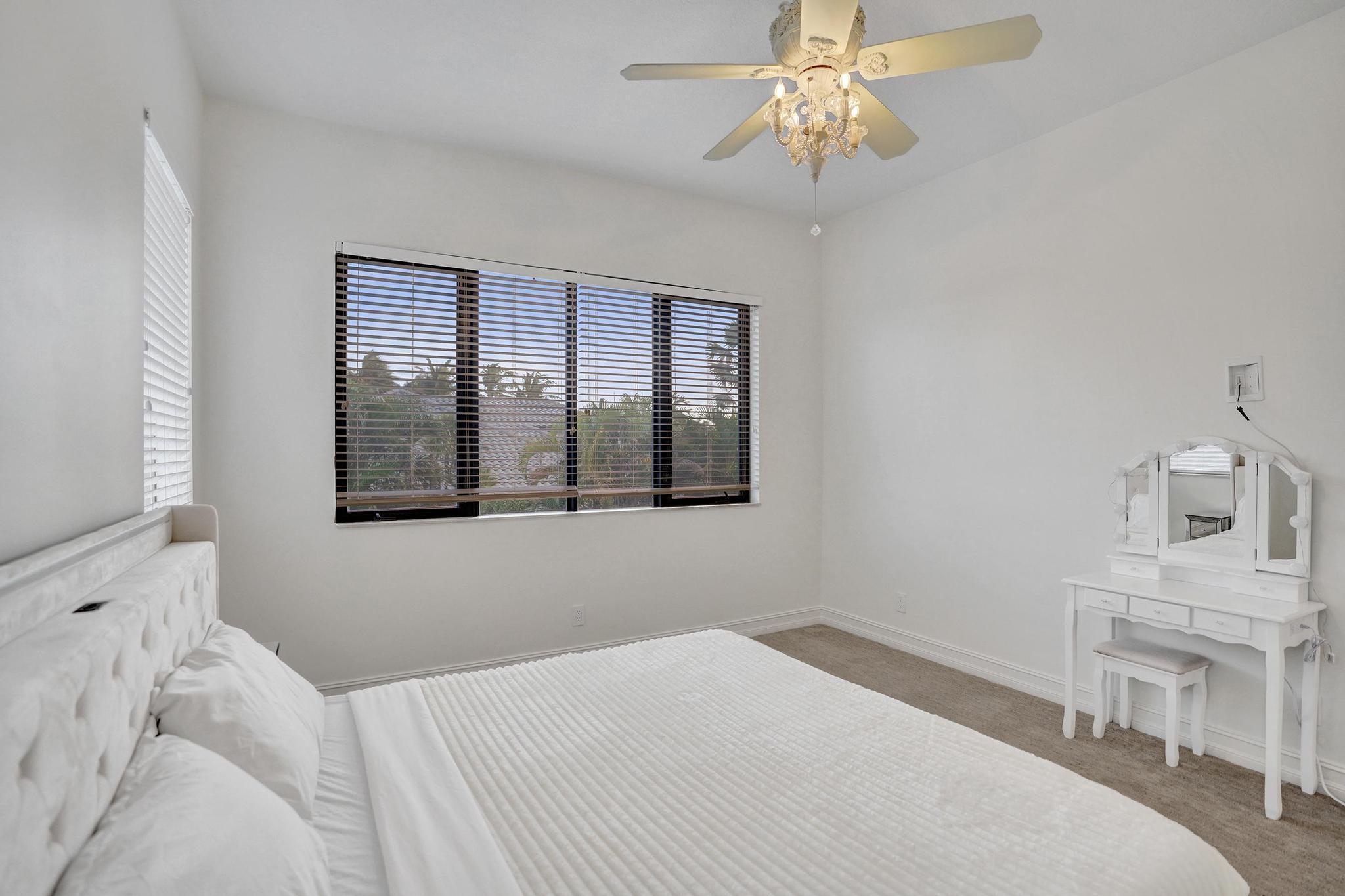 OAKS AT BOCA RATON 1 - Residential Lease