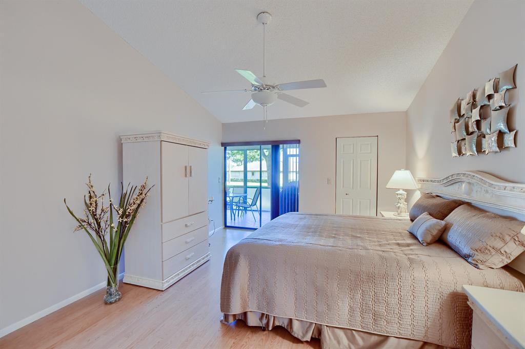 EQUESTRIAN / Fairmount Place - Residential