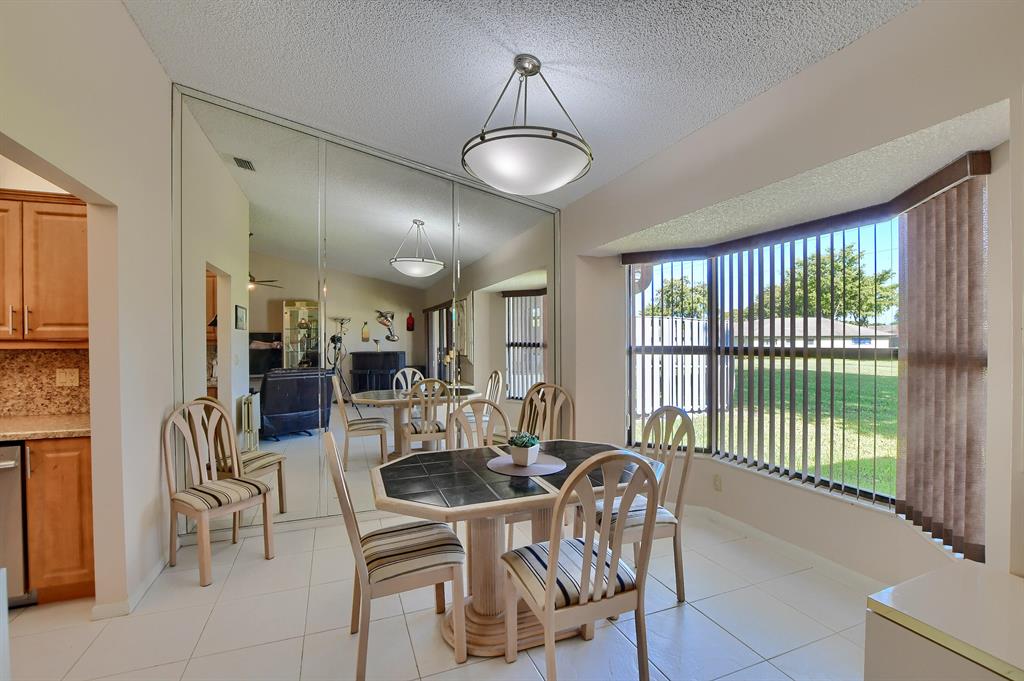 EQUESTRIAN / Fairmount Place - Residential