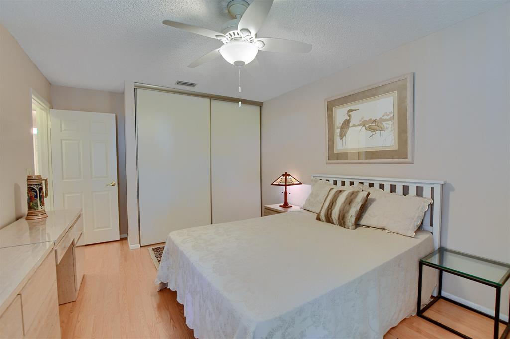 EQUESTRIAN / Fairmount Place - Residential