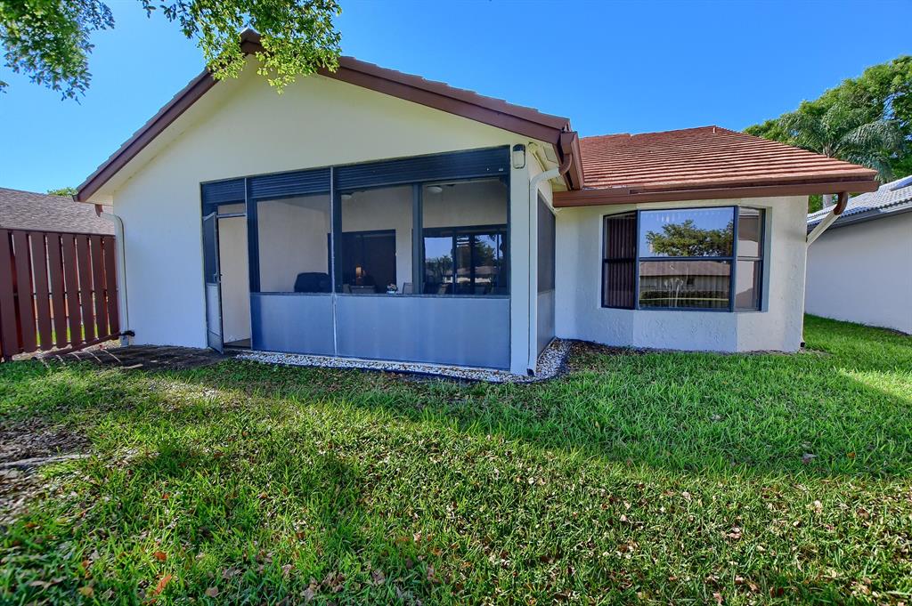 EQUESTRIAN / Fairmount Place - Residential