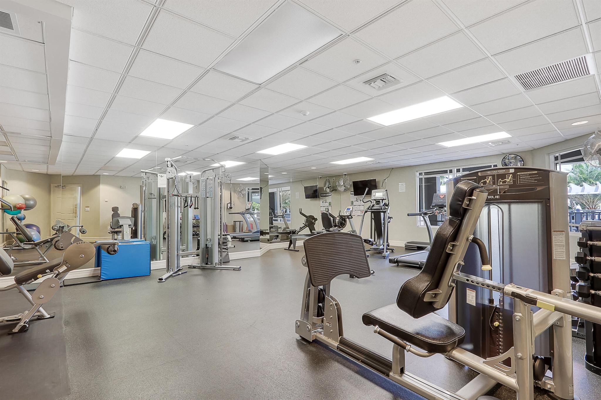 Jupiter Ocean Grande - Residential Lease