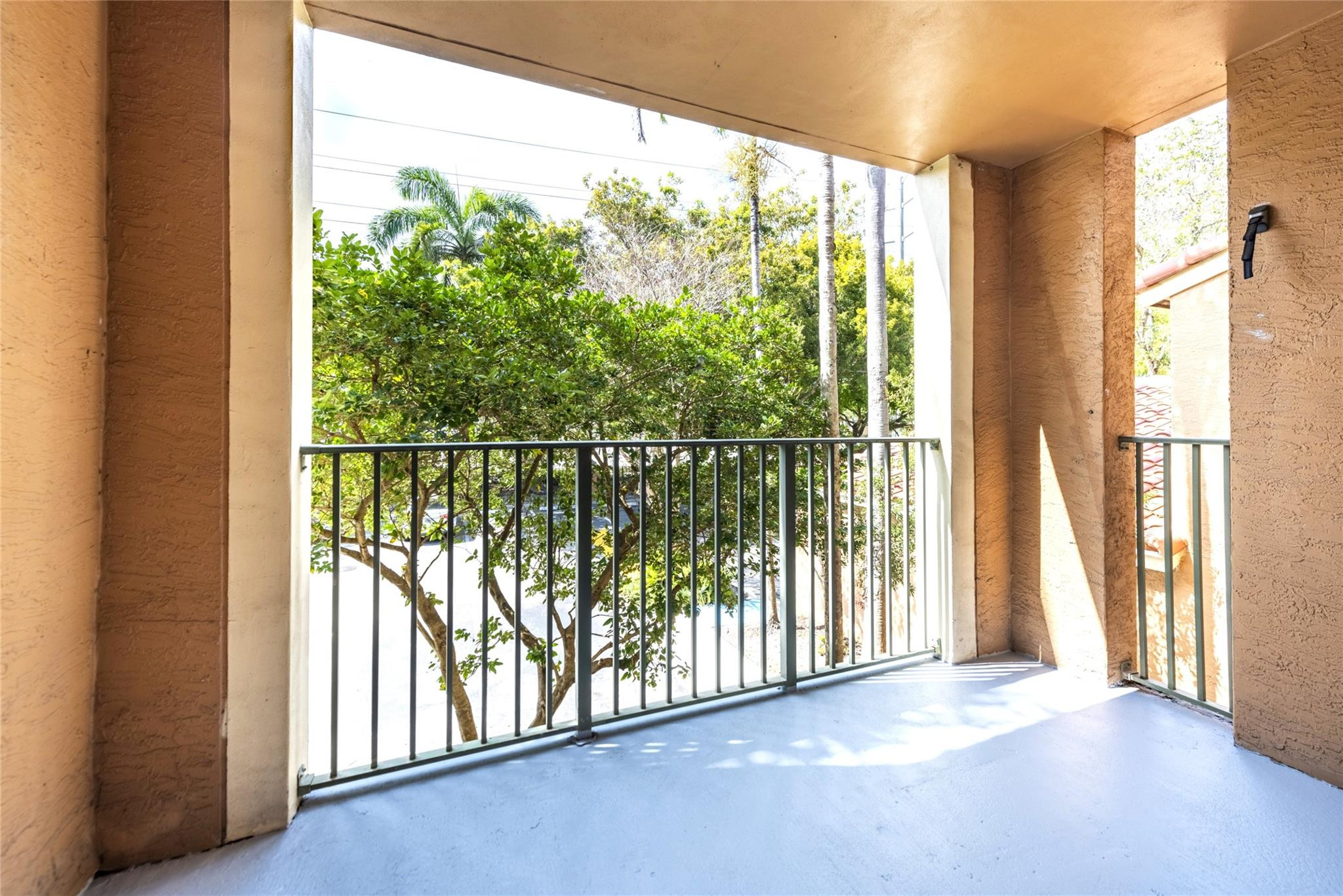 Carrington At Coconut Cre - Residential Lease