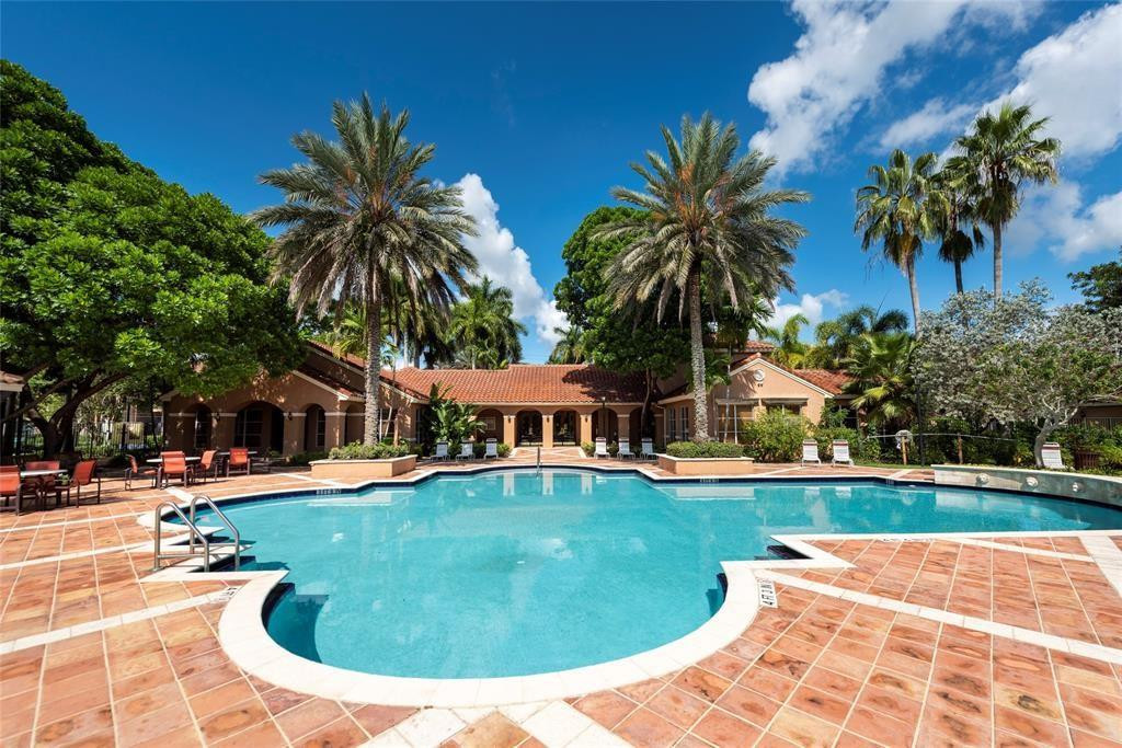 Carrington At Coconut Cre - Residential Lease