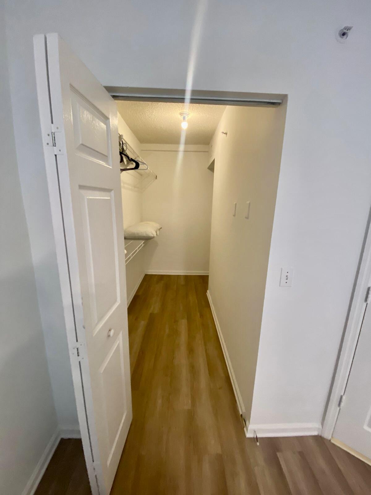PORTO BELLAGIO CONDO - Residential Lease