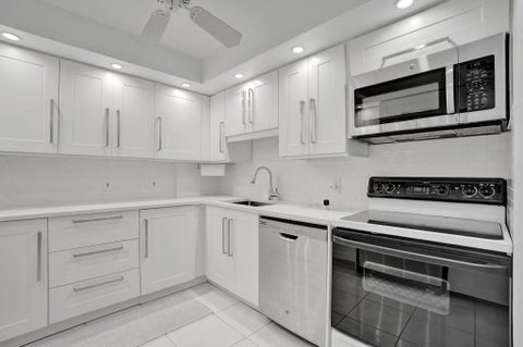 Tiny photo for 2000 S Ocean Boulevard #11M, Lauderdale By The Sea, FL 33062 (MLS # B26083263)