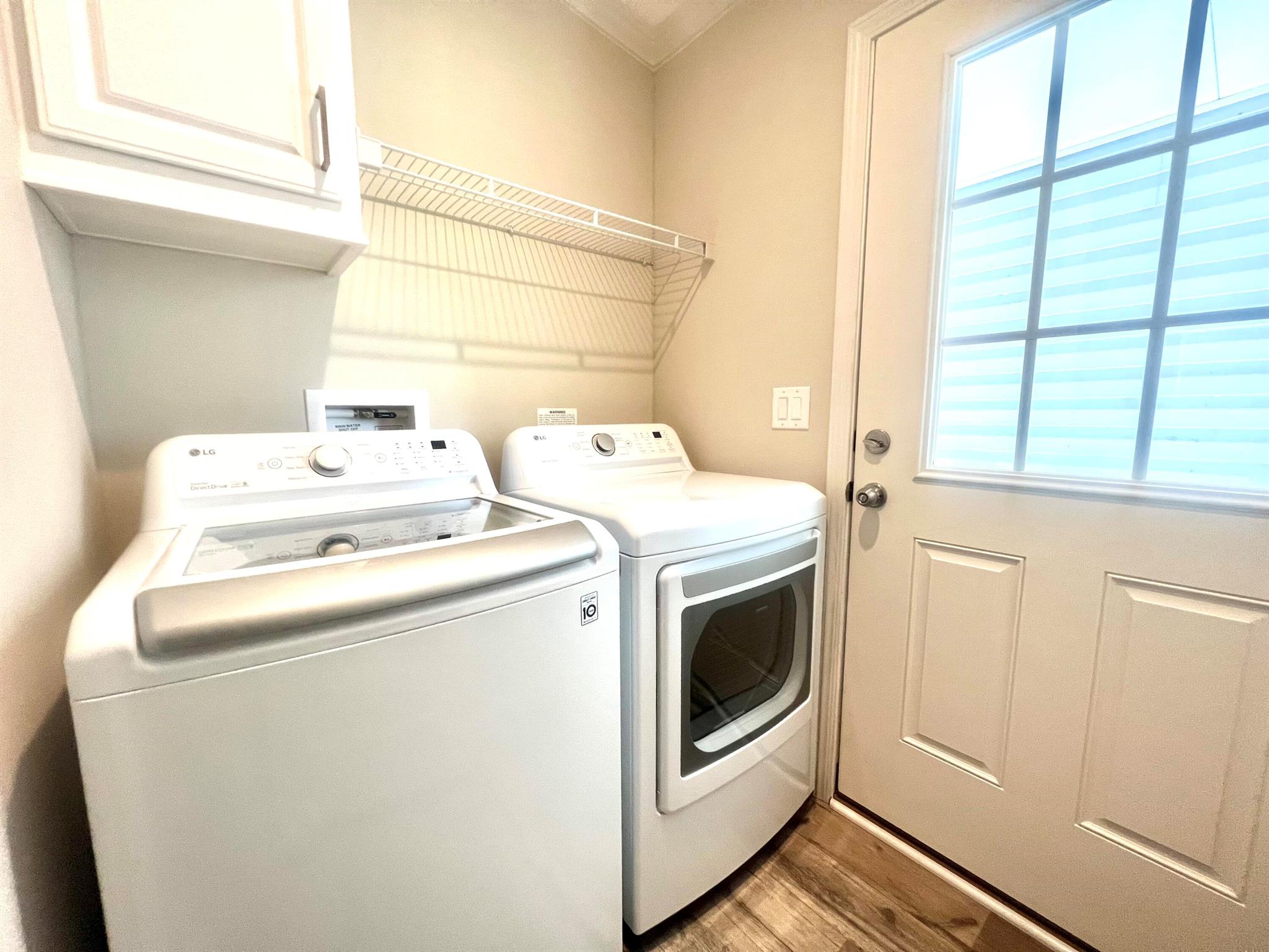 Palm Lake Coop - Residential Lease